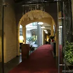 Mercer Hotel 5*