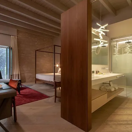 メルサー ホテル 5*